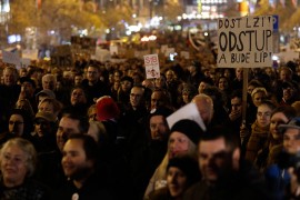 Hiljade ljudi u centru Praga traži ostavku Babiša