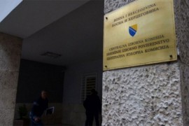 CIK BiH uplatio novac opštinskim komisijama za rad članova biračkih ...
