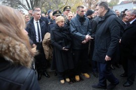 Vrh Hrvatske u vukovarskoj "Koloni sjećanja", Kolinda ponovo u ...
