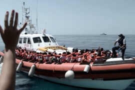Spaseno 40 migranata sa ostrva