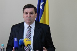 Policija traži onog ko je prijetio Obrenu Petroviću
