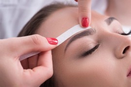 U pet koraka do savršenih obrva
