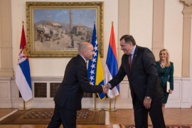 Dodik primio akreditive ambasadora Srbije, istaknuta i zastava Srpske