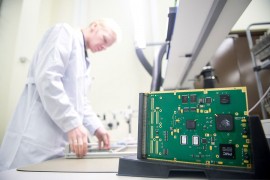 Rusija razvija super mobilni kompjuter za svemirsku industriju
