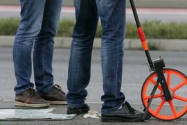 Maloljetnik teško povrijeđen u slijetanju golfa sa puta