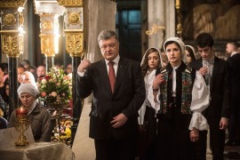 AP: Nezavisnost crkve donijeće popularnost Porošenku