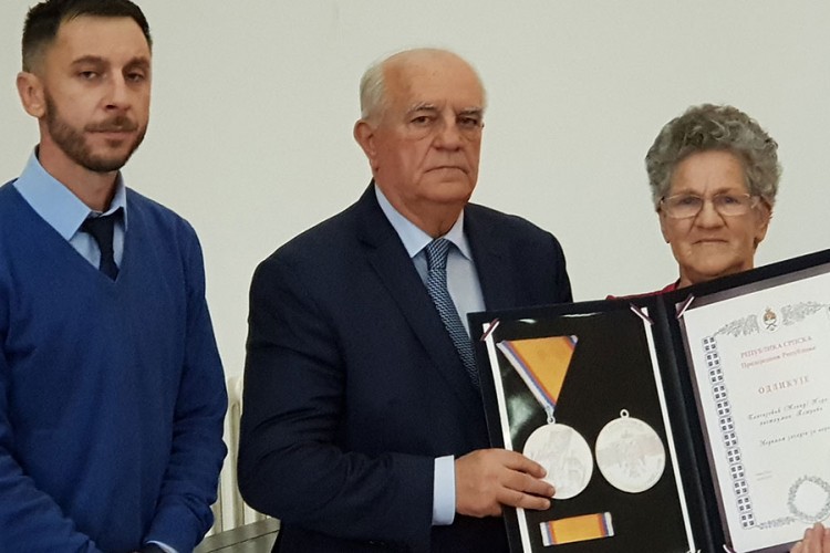 Posthumno odlikovanje za 3.000 poginulih boraca Vojske RS