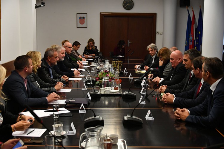 Palma kod Bandića: Želimo odnose kakvi su bili u vrijeme "stare Jugoslavije"
