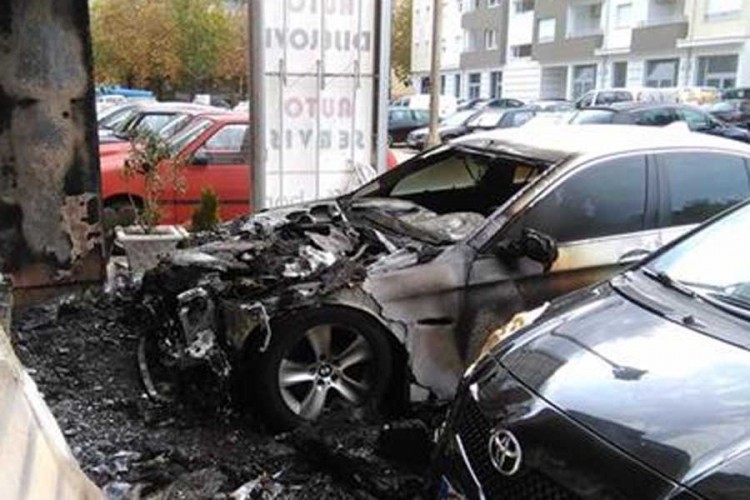 Gorio automobil u Trebinju