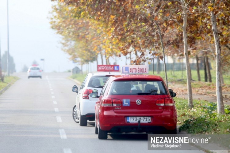 Zavod iz RS protiv visokih cijena vozačkih ispita