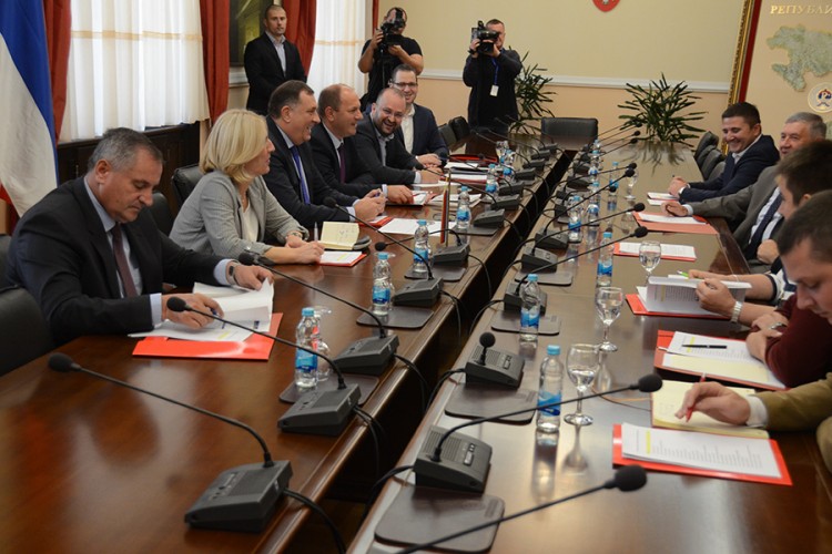 Počela sjednica Izvršnog komiteta SNSD-a