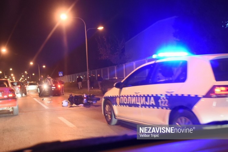 Sudar motocikla i automobila kod banjalučke "Toplane"