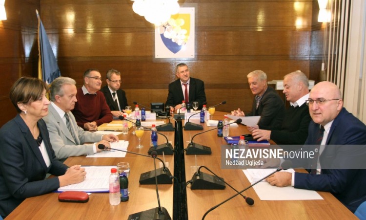 CIK: Ivanki Marković i Denisu Šuliću mandati u NSRS