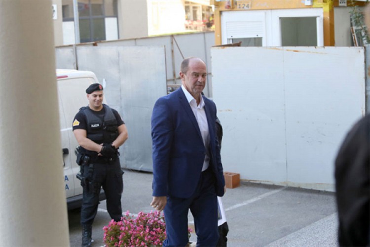 Smrt otkazala suđenje Straživuku i ekipi