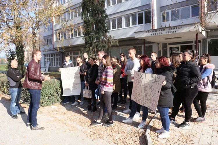 Počinje useljavanje brucoša u studentske sobe