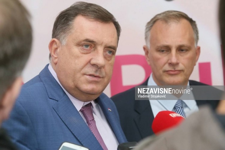 Zajednički cilj vlasti i poslovne zajednice u RS plata od 1.000 maraka