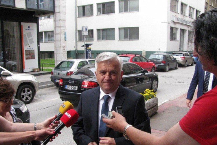 Kotorvaroški DNS traži poništavanje smjene Čubrilovića