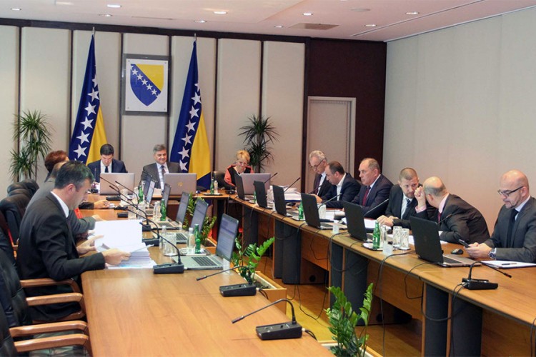 Šarović: Kosovo krši CEFTA sporazum, hitno da povuku odluku o carinama