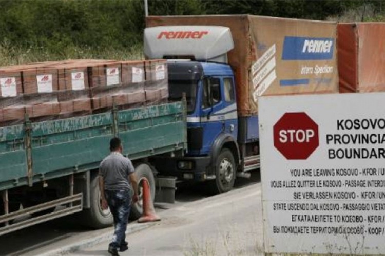 Agencije o kosovskim taksama: Neprimanje Kosova u Interpol okidač trgovinskog rata
