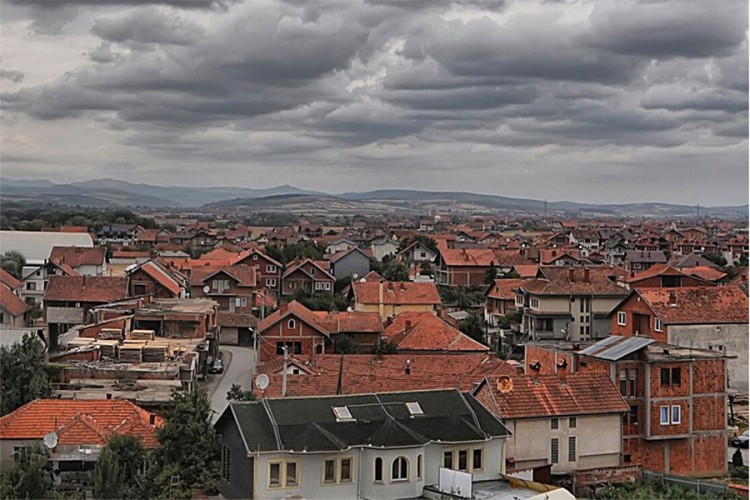 Dvoje Srba pušteno iz policije u Podujevu