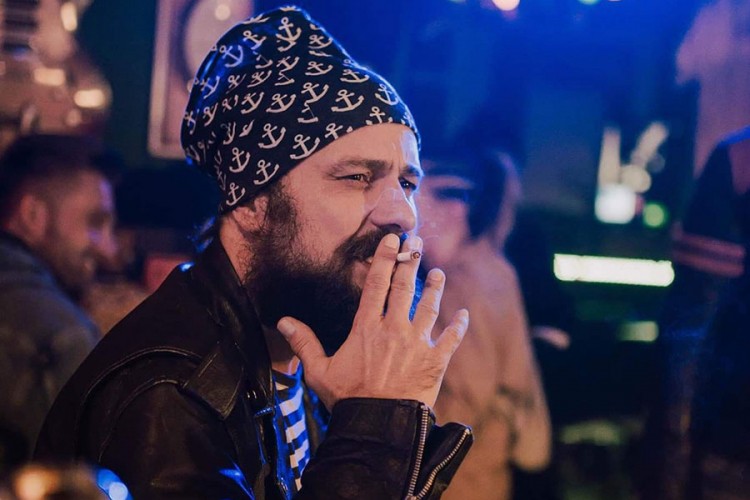 Mikula za "Nezavisne": Emily bi da prati trendove, a ovaj njen gleda kako da prezimi