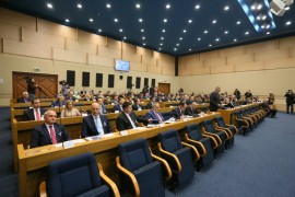 Izabrana četiri potpredsjednika NS RS