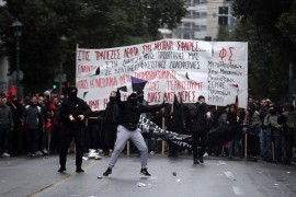 Haos u Atini, demonstranti se sukobili sa policijom