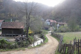 Opljačkali i pretukli starca kod Banjaluke