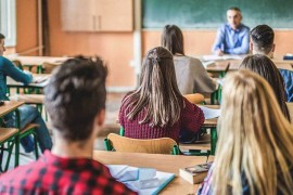 UNICEF-ova anketa: Nekvalitetno  obrazovanje pritišće tinejdžere u ...