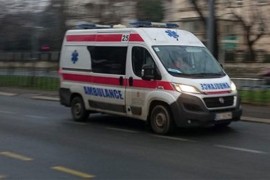 Automobil udario ženu i četvoro djece, majka i kćerka preminule?