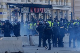 Stravične scene sa protesta u Francuskoj (UZNEMIRUJUĆE)