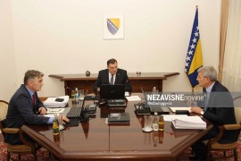 Članovi Predsjedništva BiH usvojili zajedničku izjavu o EU ...