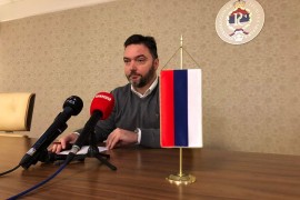 Košarac: Otvoriti pitanje smjene Zvizdića