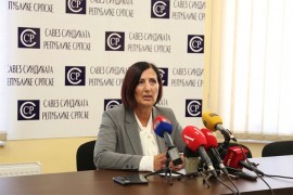 Mišić: Vlada da propiše najnižu platu