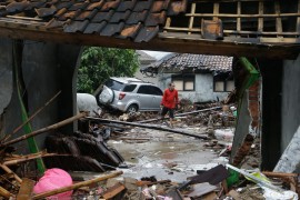 Broj žrtava cunamija u Indoneziji porastao na 430