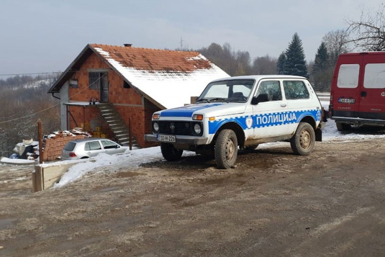 Staricu našli mrtvu dva kilometra od kuće