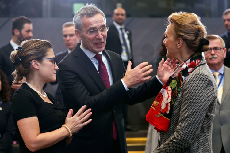 Stoltenberg: Kosovska vojska suprotna preporukama NATO