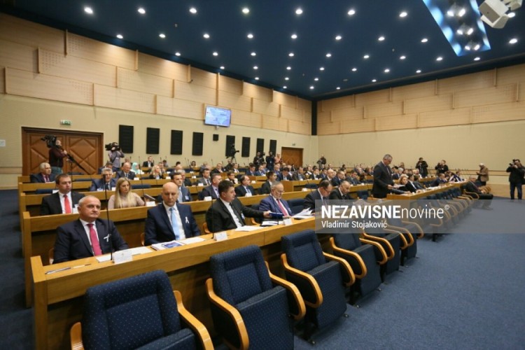 U Dom naroda BiH izabrani Bosić i četiri delegata SNSD-a