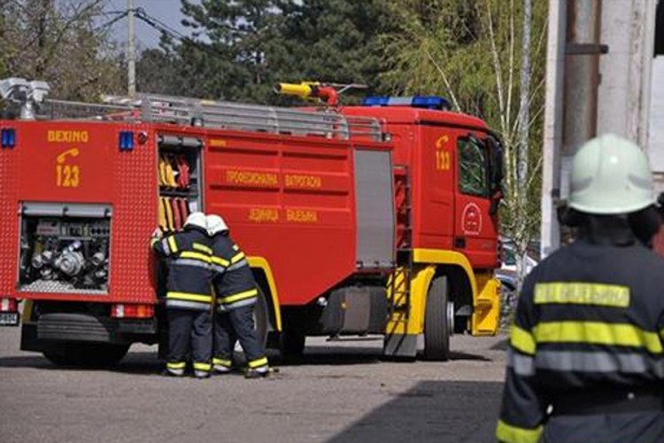 Gori trafo stanica u Bijeljini, veći dio grada bez struje