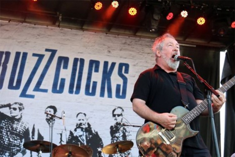 Preminuo Pit Šeli, pjevač legendarnog pank benda Bazkoks
