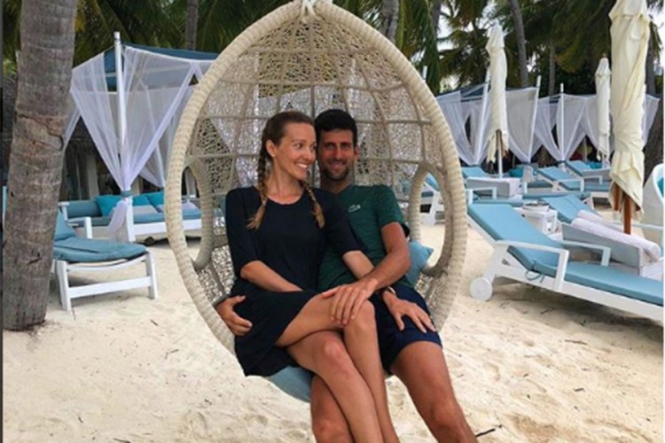 Jelena i Novak uživali u romantici, a onda joj je on zapjevao
