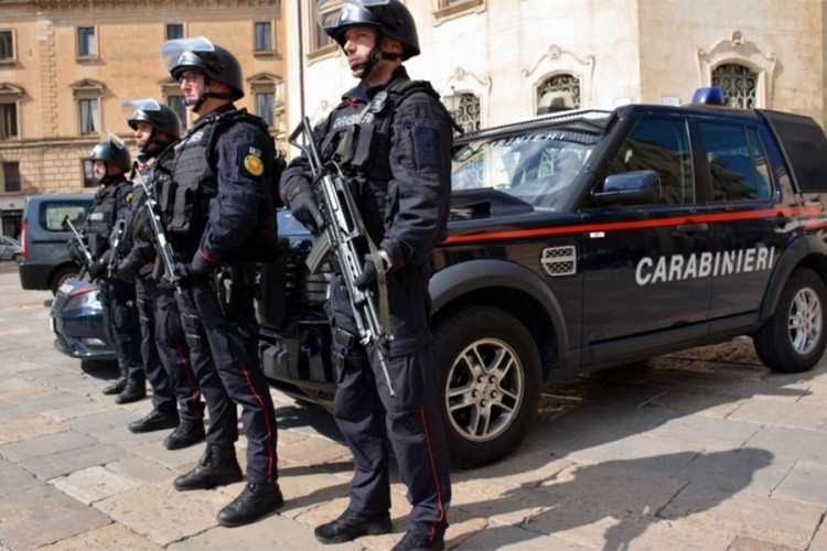U toku pretresi imovine lica povezanih sa šefom mafije