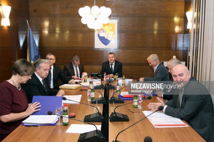 CIK ni danas neće raspravljati o popuni Doma naroda FBiH