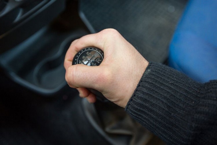 Višim stepenom uzbrdo "ubijate" motor