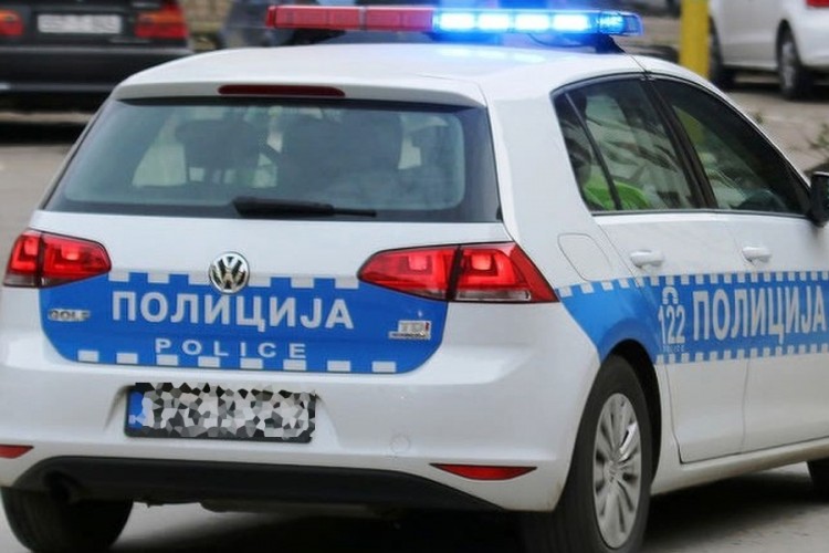 Pijan udario pješakinju