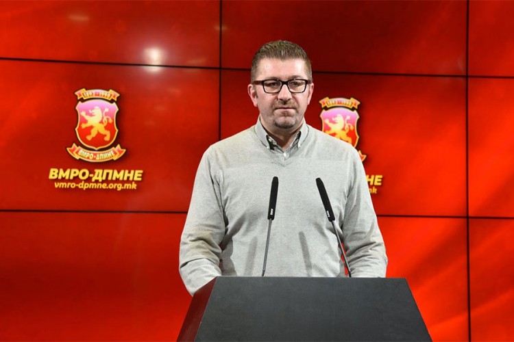 Mickoski: Ministri da podnesu ostavku