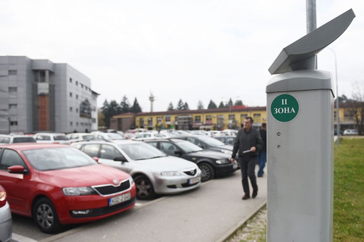 Parkinzi zaradili oko četiri miliona KM
