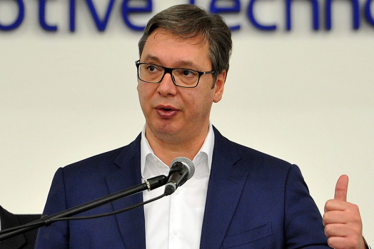 Vučić u naredna 72 časa obilazi jedinice u Kopnenoj zoni bezbjednosti