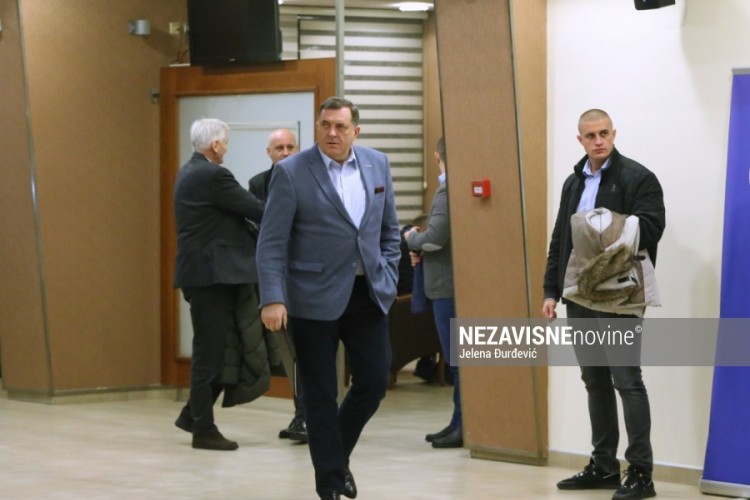 Dodik: BiH zakazala po pitanju migrantske krize
