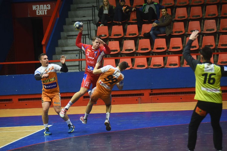 Borac igra derbi s Bosnom, a UO dobija nove članove